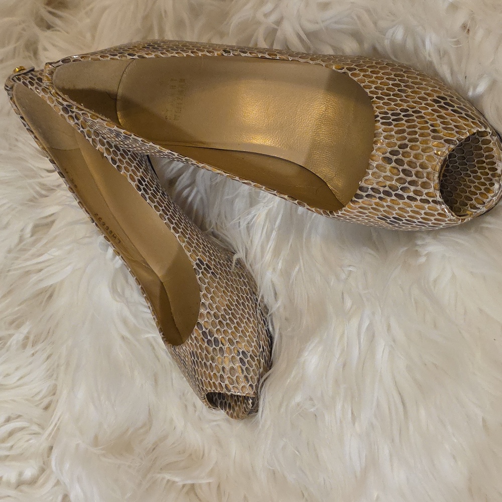 Stuart Weitzman Snakeskin Peep-Toe Heels - Picture 2 of 9